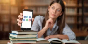 How to Balance Social Media and Studies